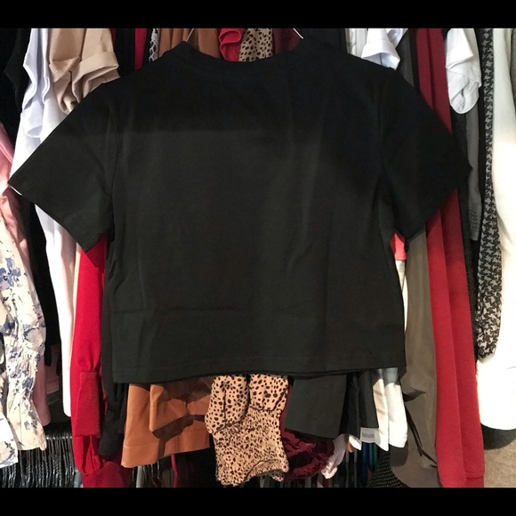 ⚡️cOsMiC⚡️ Black Crop Tee - Picture 10 of 12